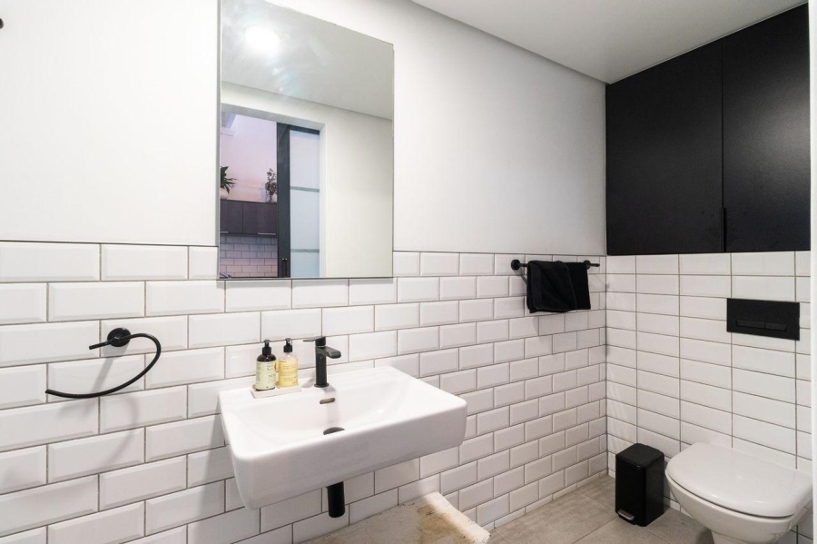 1 Bedroom Property for Sale in West Beach Western Cape